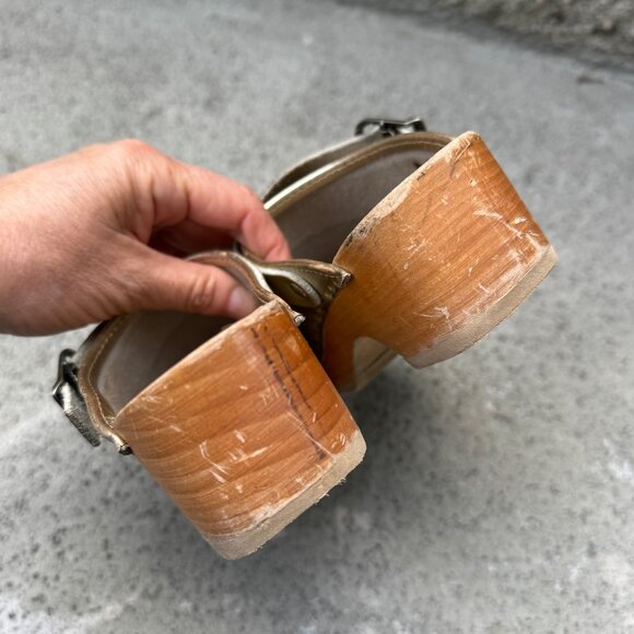 HANNA ANDERSSON Gold Slingback Wooden Clogs Girls 11.5 29 Metallic Leather Clog - Picture 5 of 10